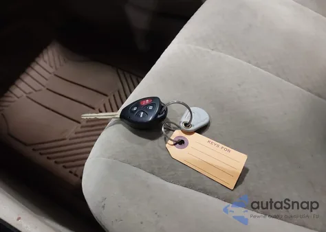 2008 Toyota Camry Le z USA, uszkodzony, nr VIN 4T1BE46KX8U737295